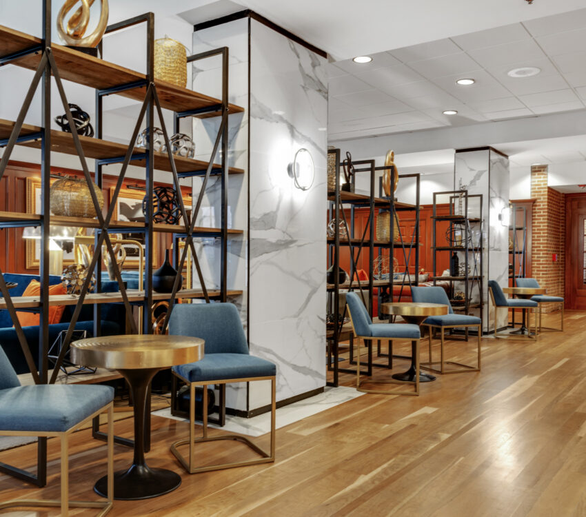 The Inn at Henderson’s Wharf, Ascend Hotel Collection®, immerses travelers in a unique combination of historic charm and modern amenities. Once home to a tobacco factory, Inn at Henderson’s Wharf is now a 38-room boutique hotel that offers personalized service, tucked away in a quiet corner of Fell’s Point.