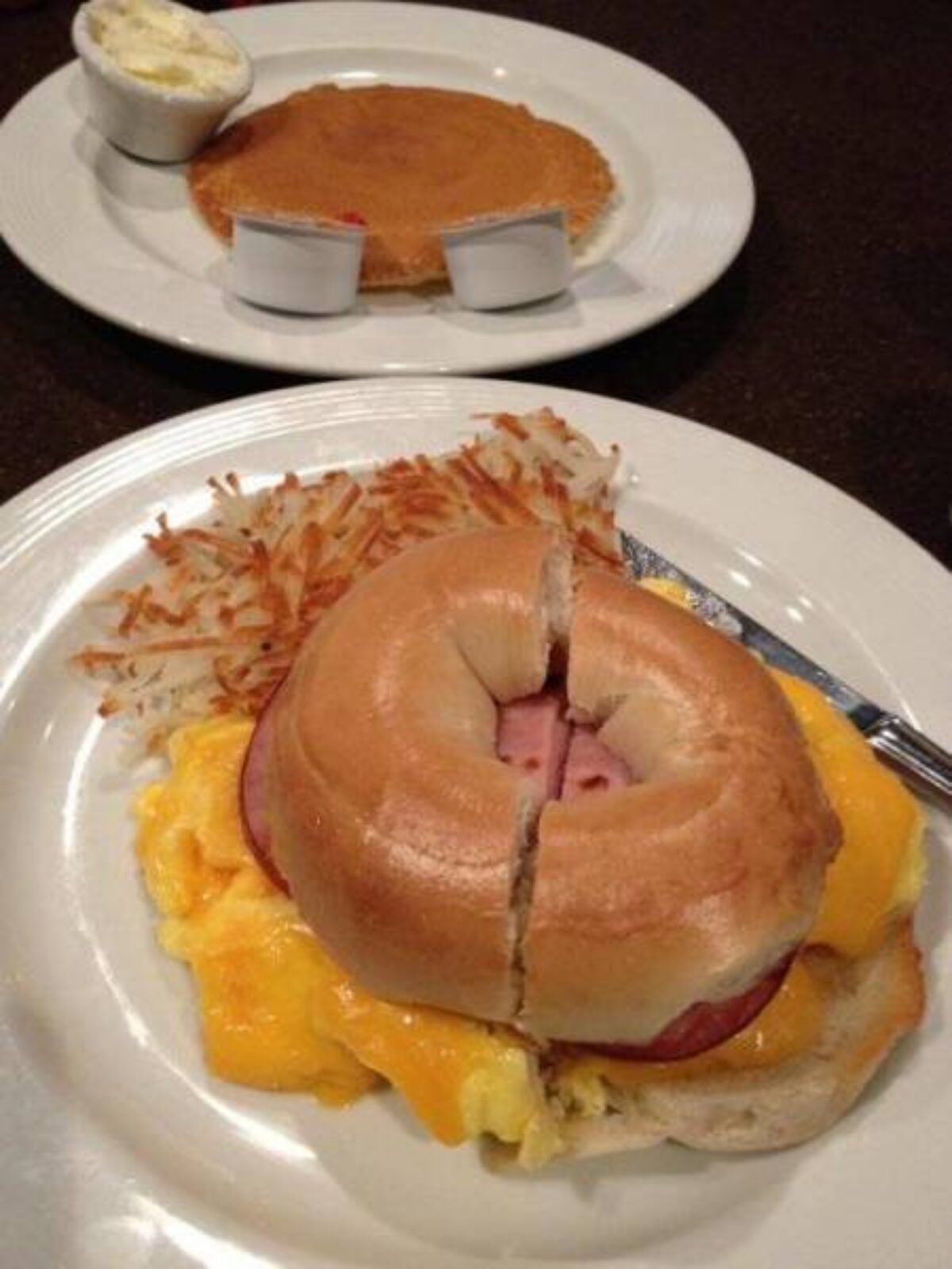 egg bagel sandwhich