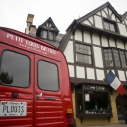 Petit Louis Bistro