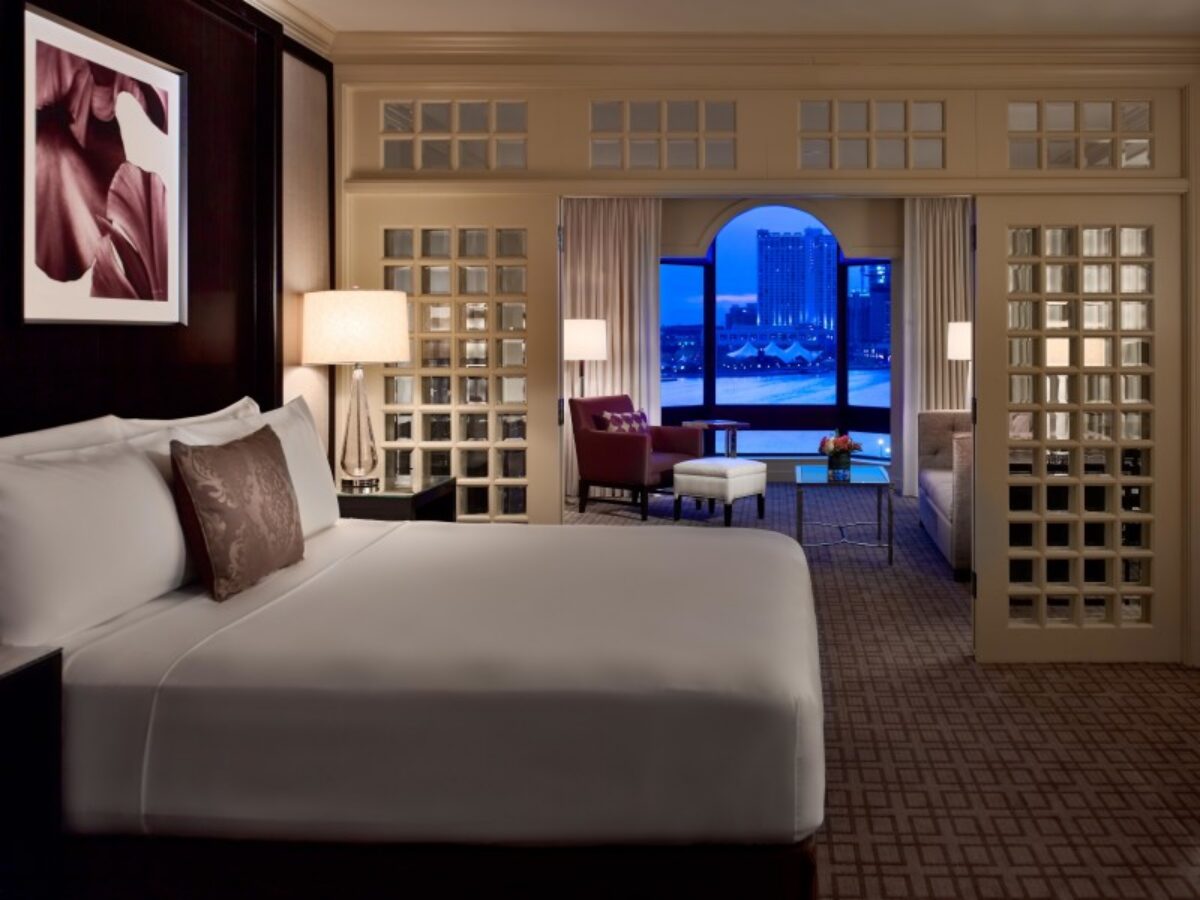 Royal Sonesta Harbor Court Baltimore Ambassador Suite