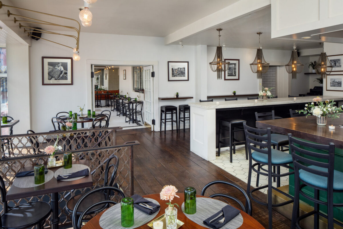 Step into The William Fell Tavern, the inviting on-site restaurant at The William Fell Baltimore, Tapestry Collection by Hilton. Rich in character and style, the tavern blends historic charm with a modern twist—featuring warm wood accents, ambient lighting, and a relaxed yet refined atmosphere. Guests can enjoy locally inspired cuisine, handcrafted cocktails, and a curated wine selection, all served in a space that celebrates Baltimore’s storied past. Whether you're starting your day with breakfast or winding down with dinner and drinks, The William Fell Tavern offers a dining experience rooted in comfort, flavor, and charm.