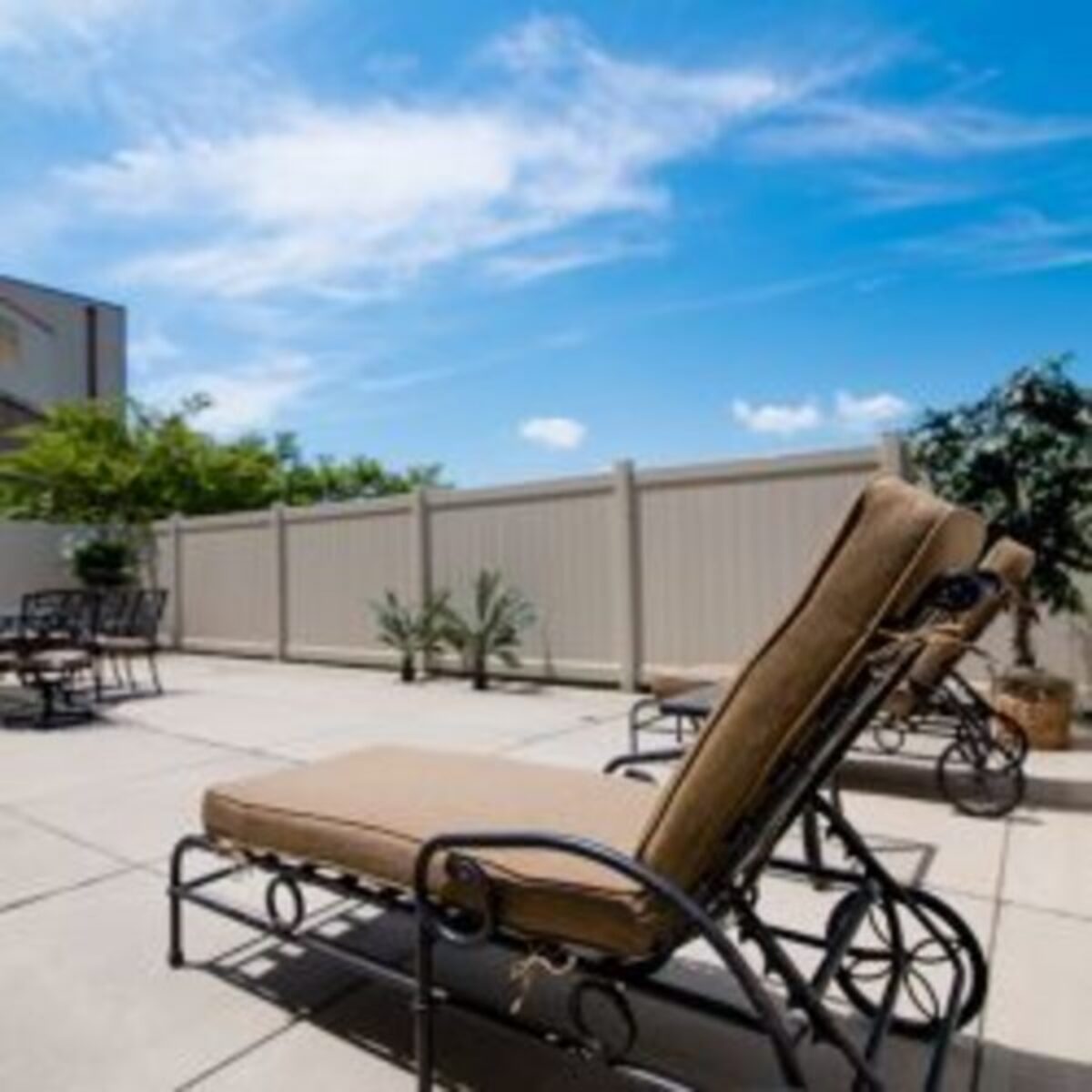 New Psalmist Retreat and Meeting Center - Outside Dining