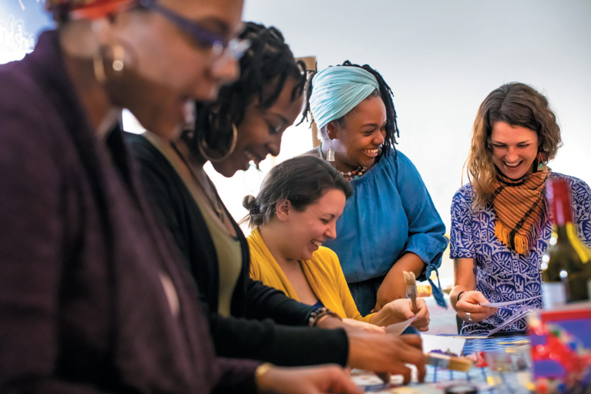 Dramamama event. Women painting.