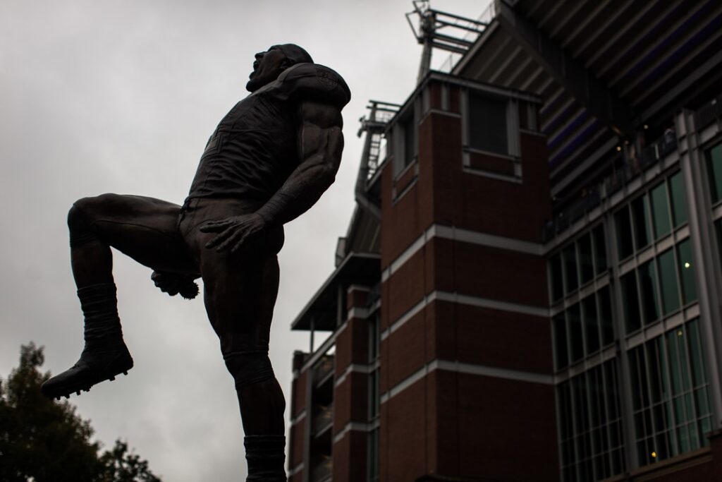 Ray Lewis statue Baltimore