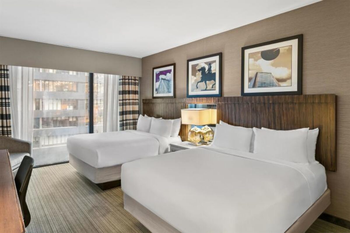 Sonesta Hotel Baltimore Inner Harbor Accessible 2 Queens