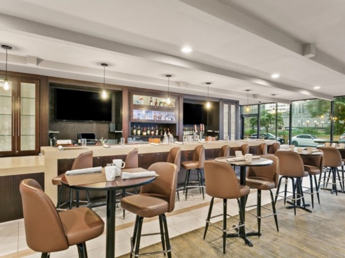 Sonesta Hotel Baltimore Inner Harbor restaurant