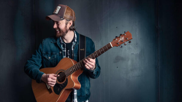 Award-Winning Guitar Virtuoso Joe Robinson in Concert