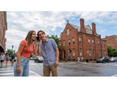 AudaTours Baltimore Audio Tour: A Tapestry of Memorials, Markets, and Myths