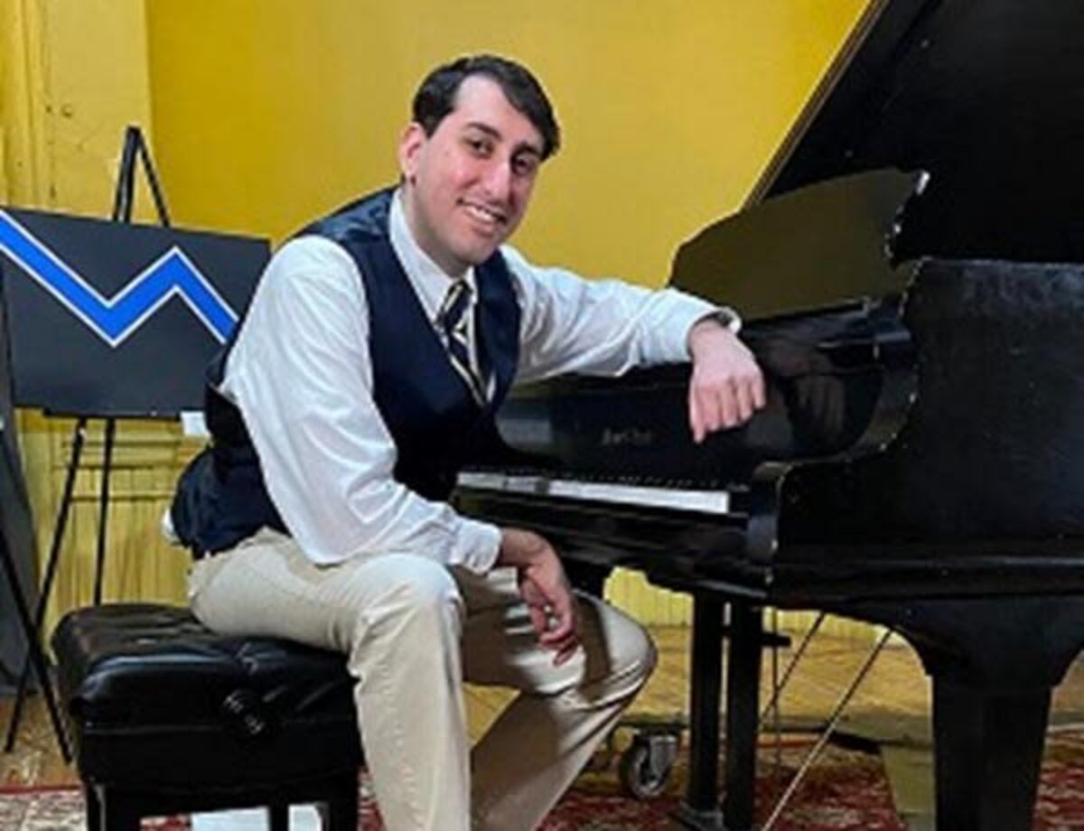 Nicholas Bavani with piano